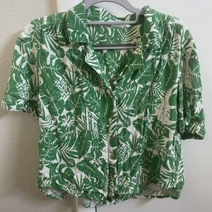Jane and Delancey Green Leaf Button Down Shirt